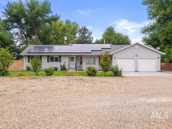 110 E McKinley St, New Plymouth, ID 83655