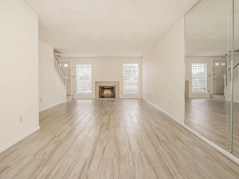3100 Jeanetta St #1004 — Photo 6