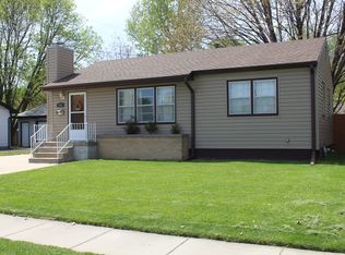 816 N 25th St, Council Bluffs, IA 51501