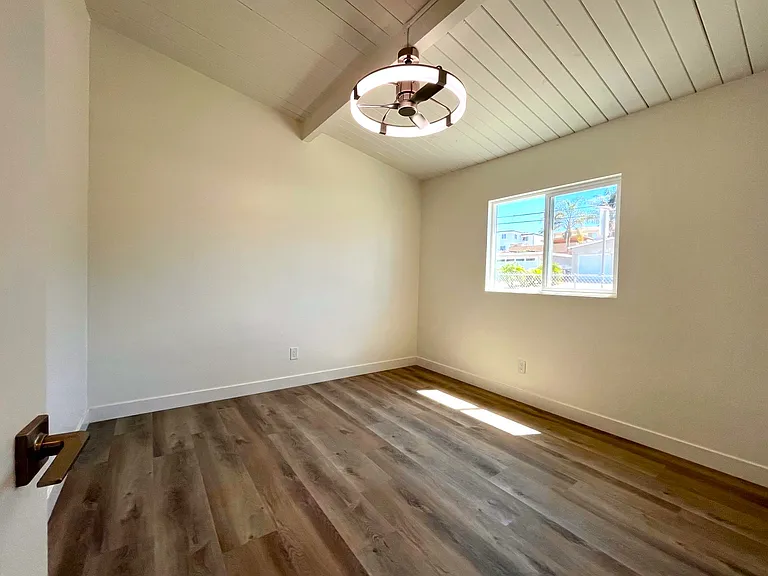 803 N Citrus Ave #803 — Photo 12