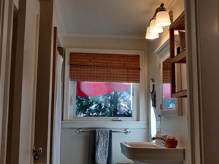 155 Parkside Ter #1 — Photo 27