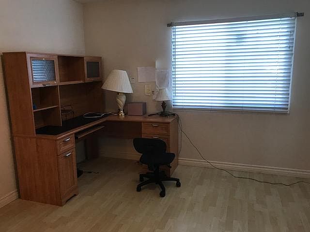 2nd image of 6135 Rosemead Blvd
