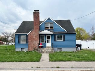 815 Kinne St, East Syracuse, NY 13057