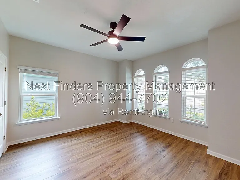 2704 Daylily Ln — Photo 15