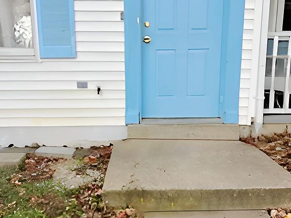 2nd image of 5140 Redbud Rd