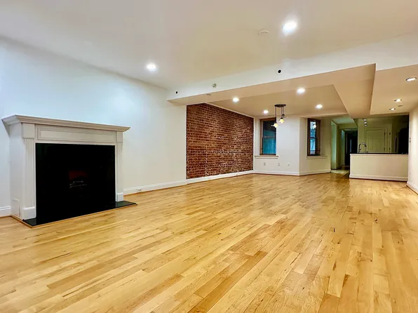 1220 N St NW Penthouse 1, Washington, DC 20005