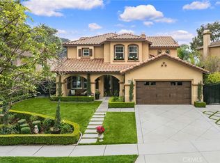 32 Mountain Laurel Way, Azusa, CA 91702