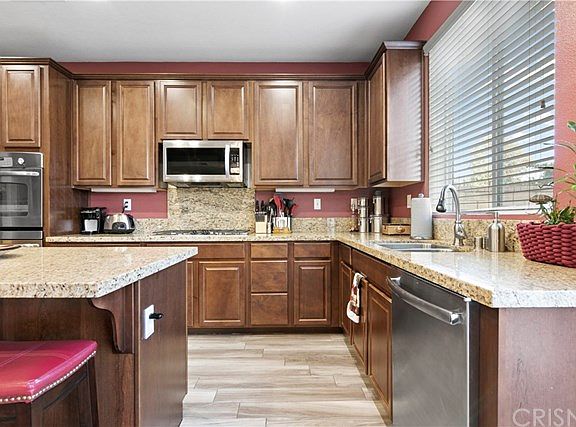 5th image of 24350 La Montura Dr