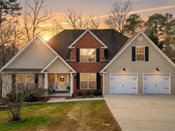 8900 Brett Daniel Way, Soddy Daisy, TN 37379