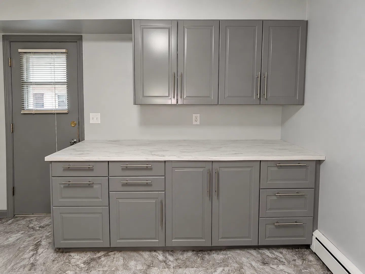 2 Bed / 1 Bath Triplex in Madison's Vilas Neighborhood — Photo 3