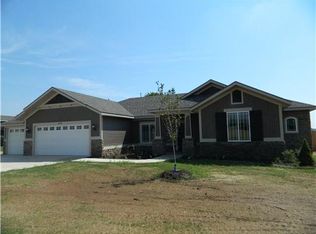 6105 SW Thorney Cv, Bentonville, AR 72712