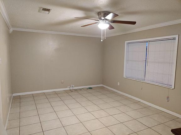 2nd image of 141 Madiera Dr