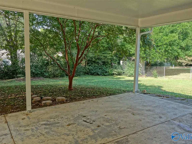 5300 Whitesburg Dr SW — Photo 16