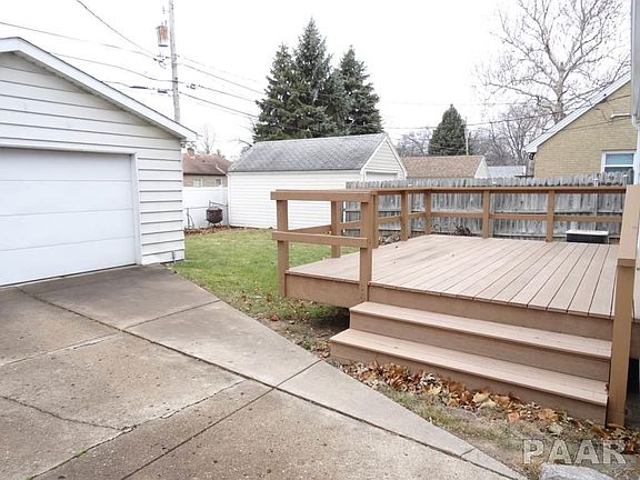4th image of 1018 E Fairoaks Ave