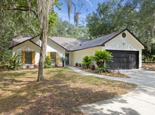 86165 Debbie Rd, Yulee, FL 32097