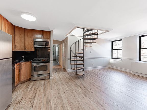 2nd image of 1139 Prospect Ave APT 4J
