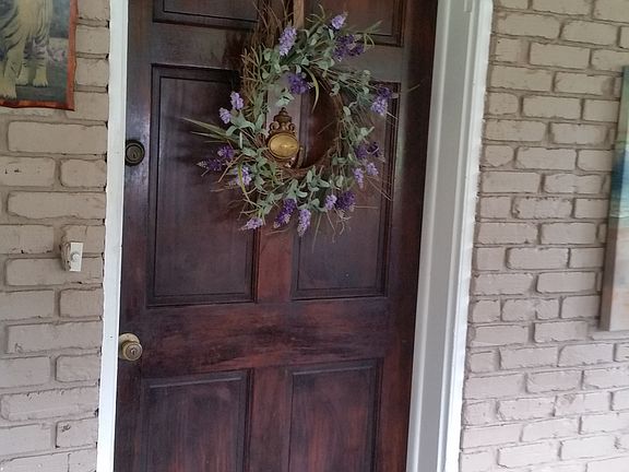 4th image of 250 2nd St