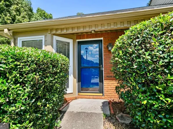 1140 Magnolia Way SE, Smyrna, GA 30082
