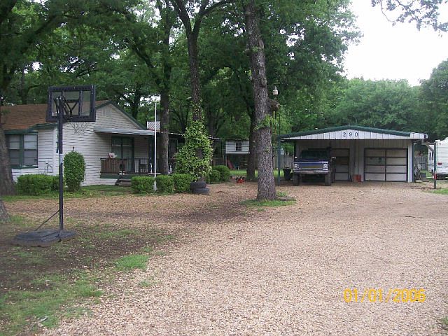 2nd image of 290 E Golden Oaks Dr