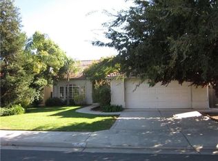 2103 E Brandon Ln, Fresno, CA 93720