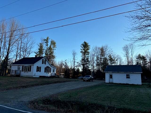 2nd image of 186 Stanley Road