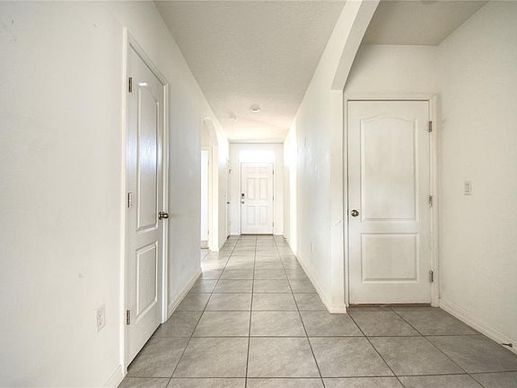 5th image of 521 NICKEN GROVE