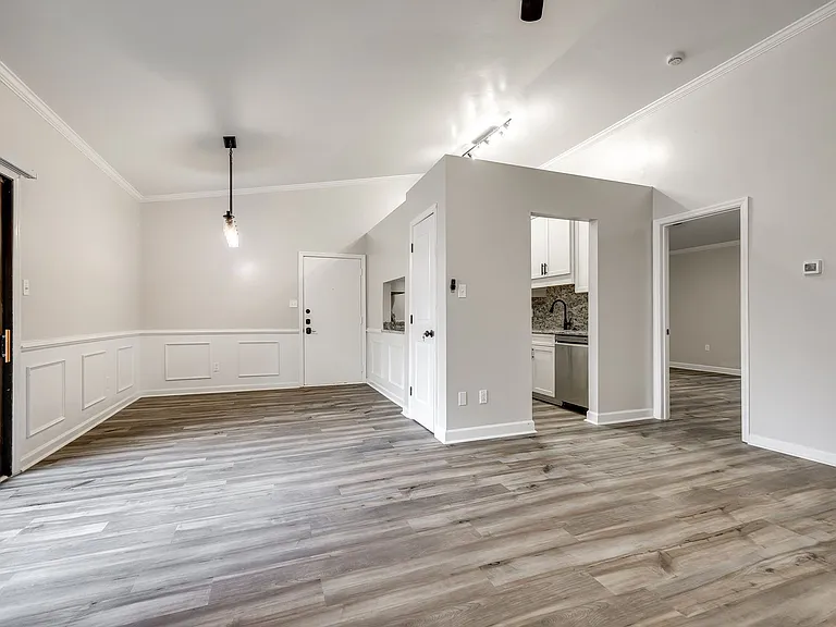 4158F Charlotte Hwy — Photo 7