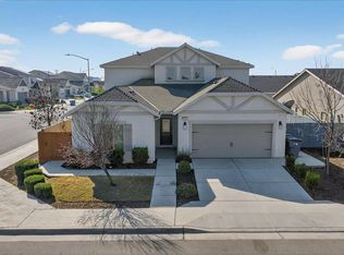 5986 E Pitt Ave, Fresno, CA 93727