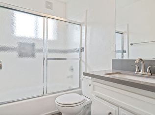 3726 W 102nd St #16691388, Inglewood, CA 90303