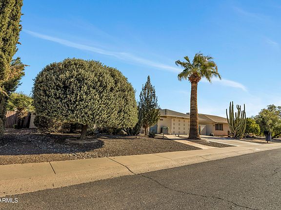 3rd image of 12526 W PAINTBRUSH Drive