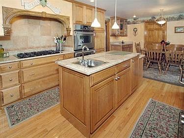 4th image of 1088 McAllister Dr