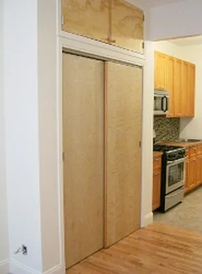 Rented by Perry Associates NYC Inc | media 24