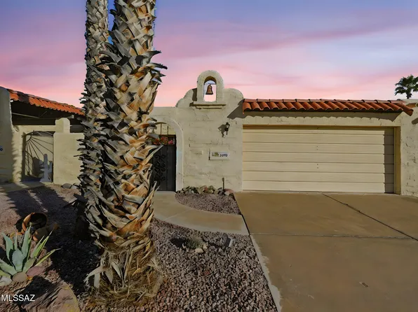 1070 W Calle Excelso, Green Valley, AZ 85614