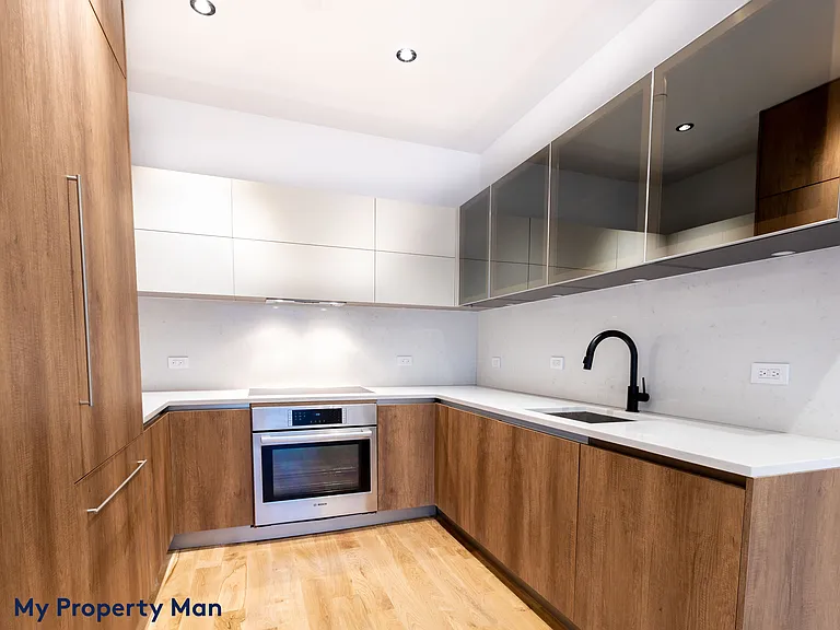 193 Moffat St #2A — Photo 1