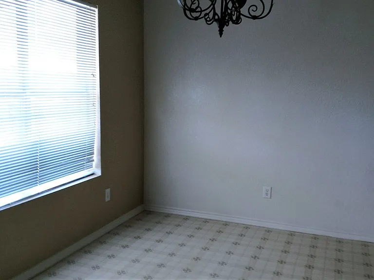 3210 Viewcrest Dr — Photo 7