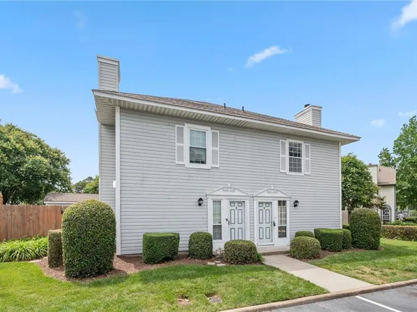 5205 Daphne Ct, Virginia Beach, VA 23464