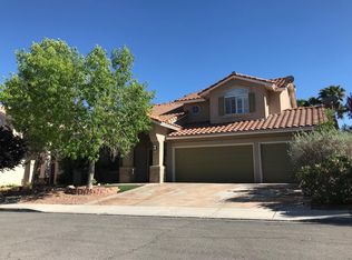 8725 Las Posas Ave, Las Vegas, NV 89147