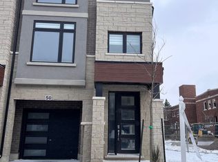 50 Sentinel Ln, Hamilton, ON L9C 0E8