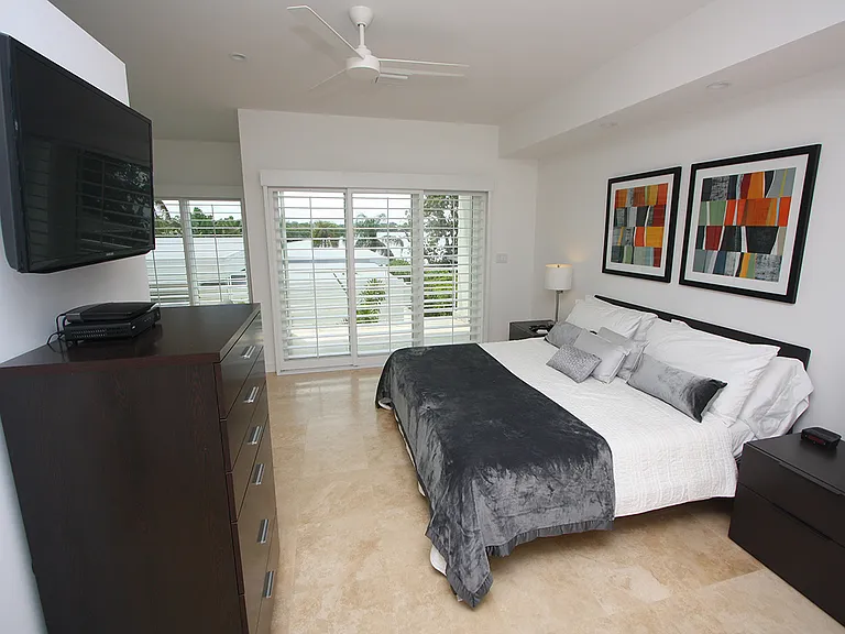 336 Morningside Dr — Photo 25