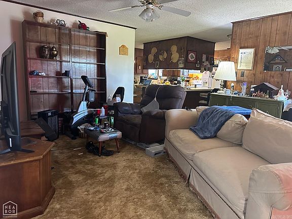 3rd image of 5820 Alta Vista Dr
