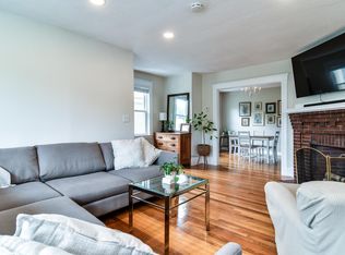 17 Saunders St, North Weymouth, MA 02191