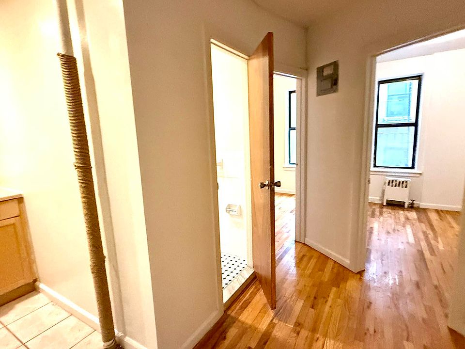 1st image of 115 Essex St APT 2C