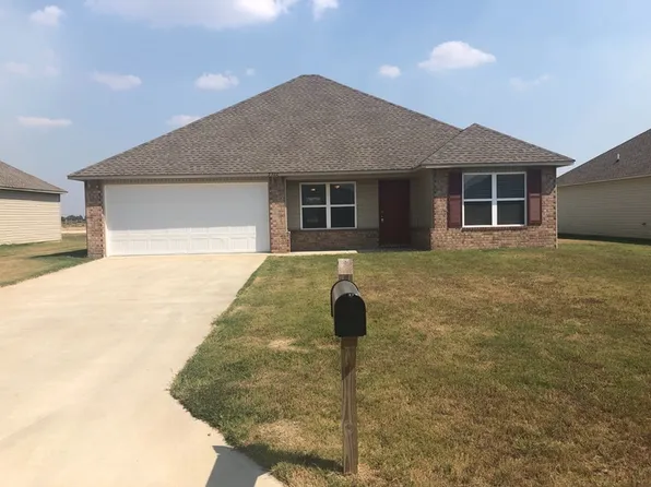 3722 Churchill Dr, Jonesboro, AR 72404