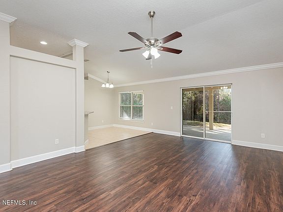 3rd image of 54 RYARBOR Drive