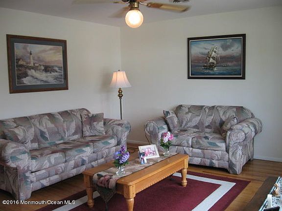 5th image of 21 Brakenbury Dr