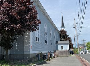 7 Park St APT 9, Peabody, MA 01960