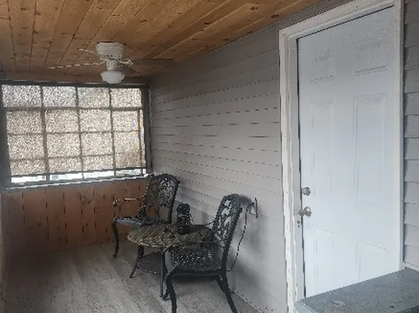 245 Queen St #B, Northumberland, PA 17857