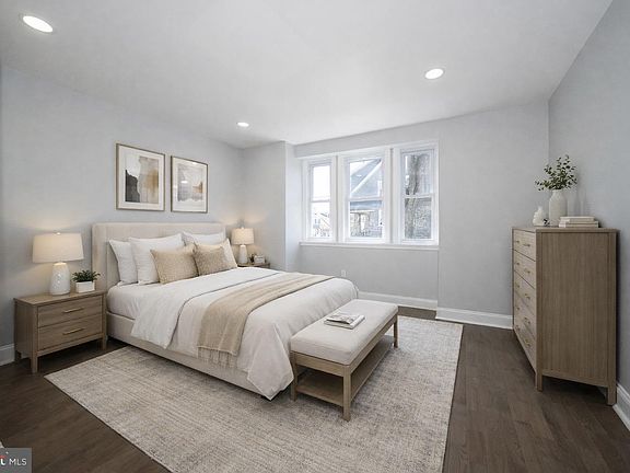 4th image of 100 Englewood Rd