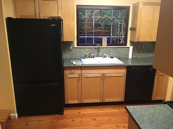 New refrigerator, Bosch dish washer & Tiffany stain glass window