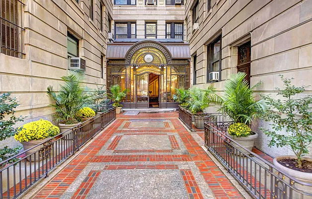 Sold by Halstead Real Estate | media 15